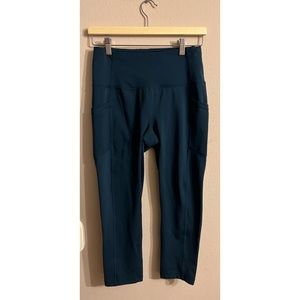 90 Degree Dark Teal Cropped Workout Leggings